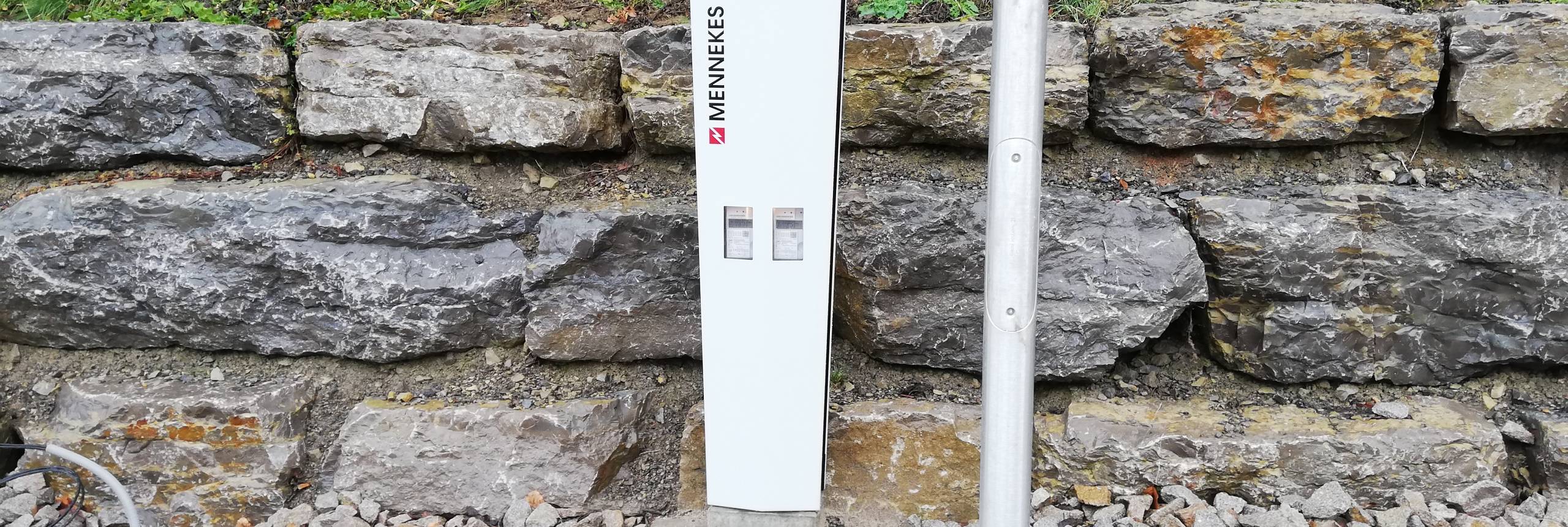 Hero E-Ladestation errichtet
